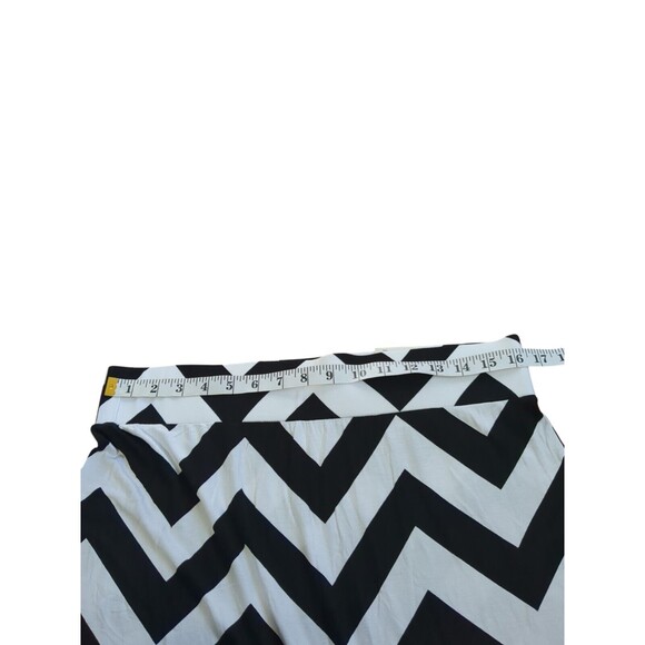 A.N.A  Knit Stretch Chevron Long Pencil Slit Skirt Black & White Large - Picture 6 of 11
